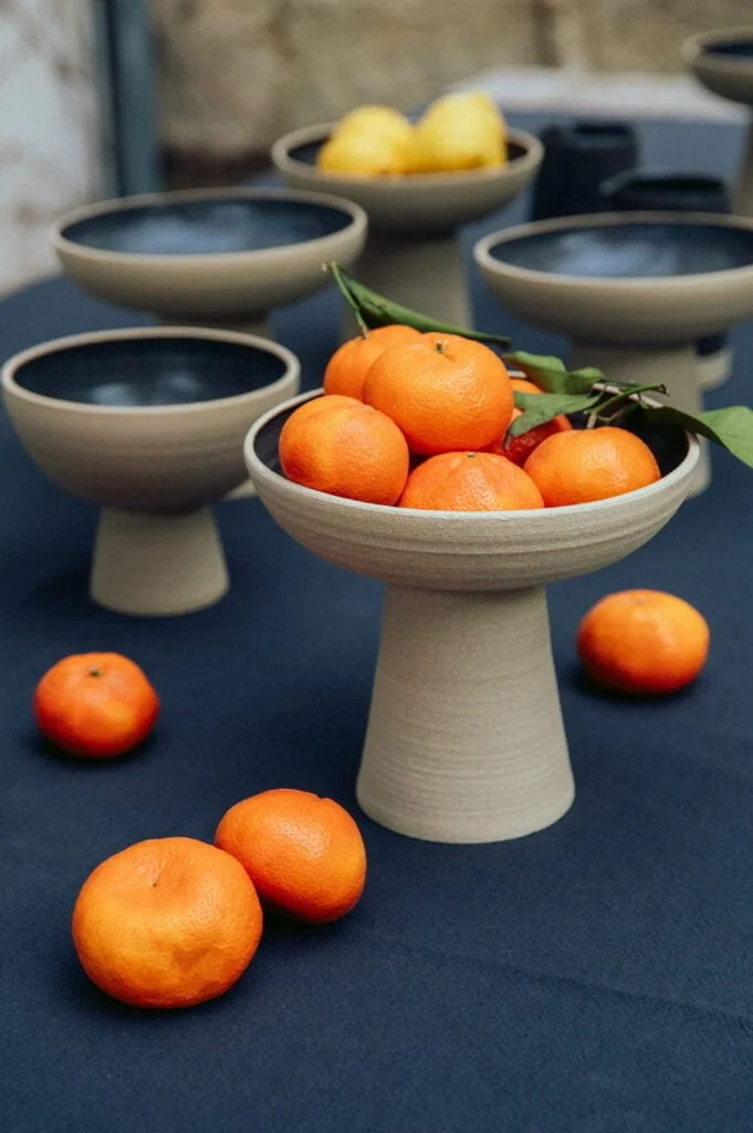 vaisselle en grès moderne